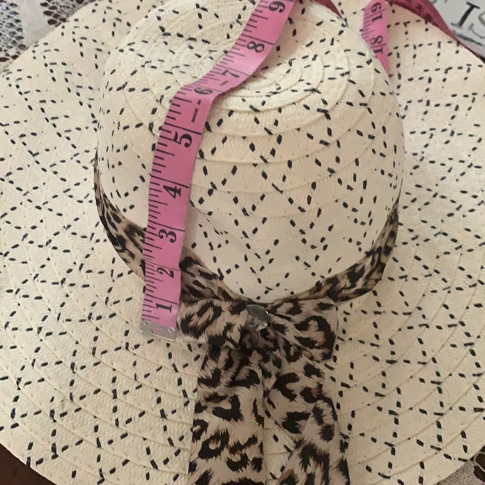 MAGID tan Summer wide brim Floppy Sun Hat w/leopard band… - Picture 6 of 9